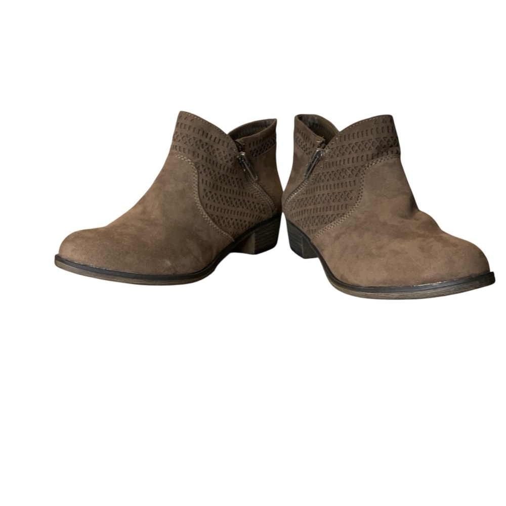 American Rag Brown Zipper Faux Suede Ankle Booties Size 6